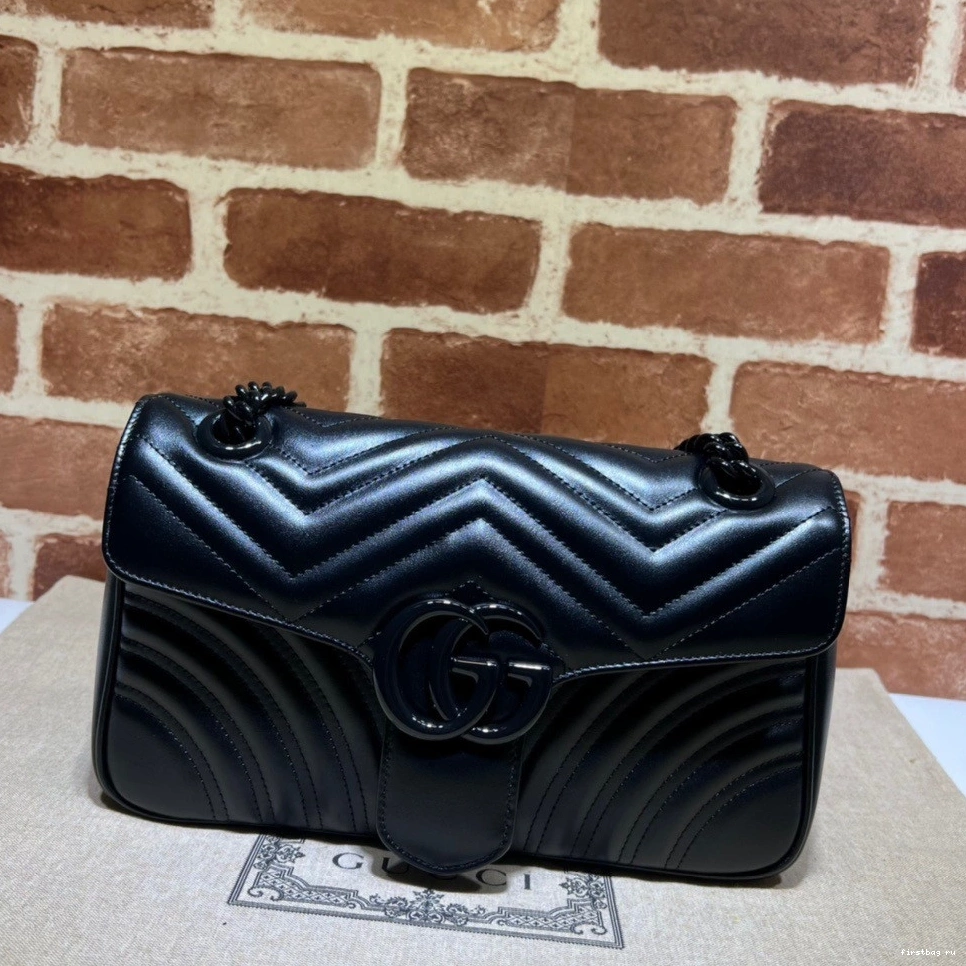 First bag ru Gucci GG Marmont 26CM 0710